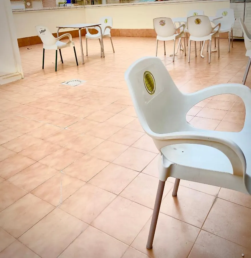 بيت ضيافة Roni Rooms سالو